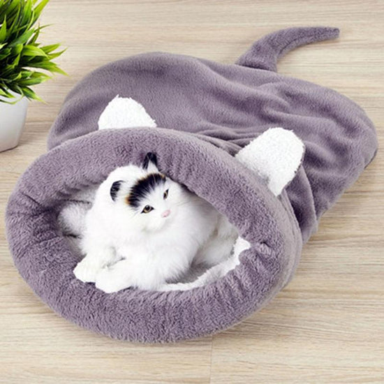 Warm Coral Fleece Cat Sleeping  Bed